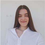 Profesora de matemáticas apta para todos los niveles. ¡Todo el mundo es bueno en matemáticas, solo hay que empezar!